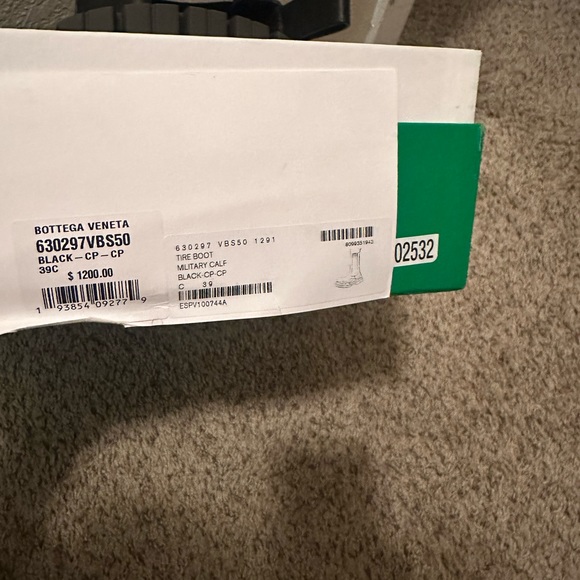 Bottega Veneta - Picture 11 of 11